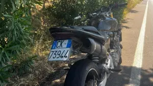 Honda CBF 600 ABS (2004 - 06)  (4)