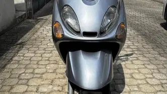 Yamaha Majesty 125 (2000 - 06) usata