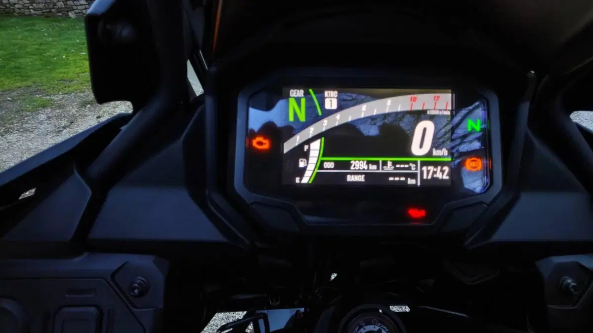 Kawasaki Versys 650 Tourer (2025 - 26)  (5)