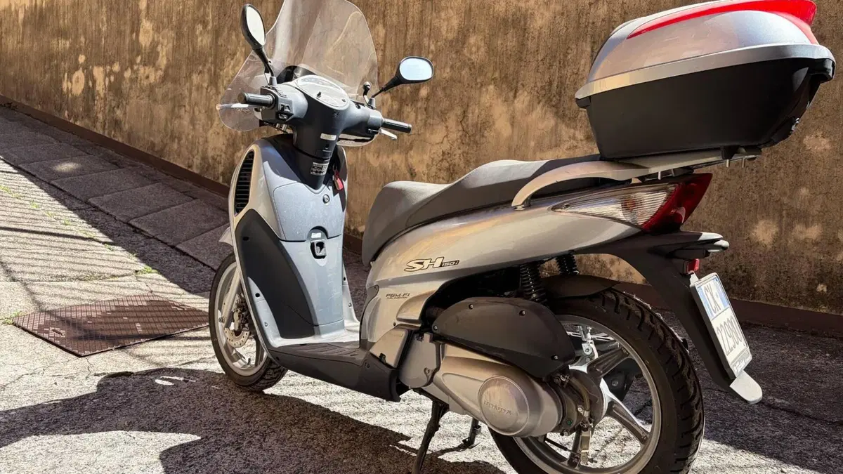 Honda SH 150 (2000 - 06)  (7)