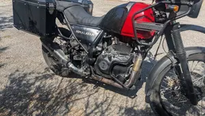 Royal Enfield Himalayan 411 (2021 - 24)  (4)