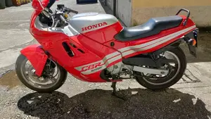 Honda CBR 600 F (1987 - 88)  (4)