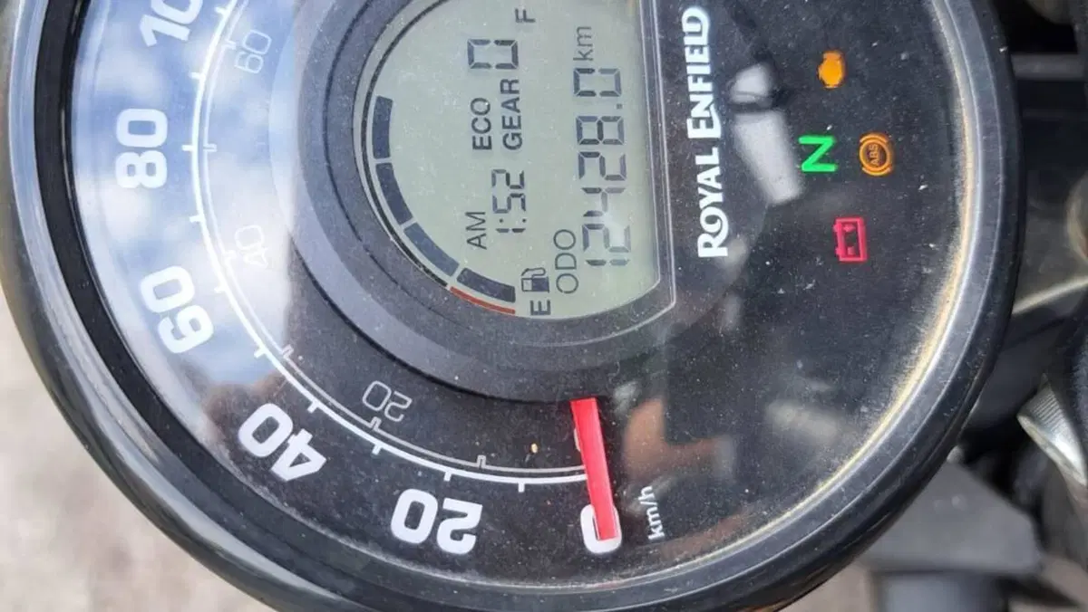 Royal Enfield HNTR 350 (2022 - 26)  (4)