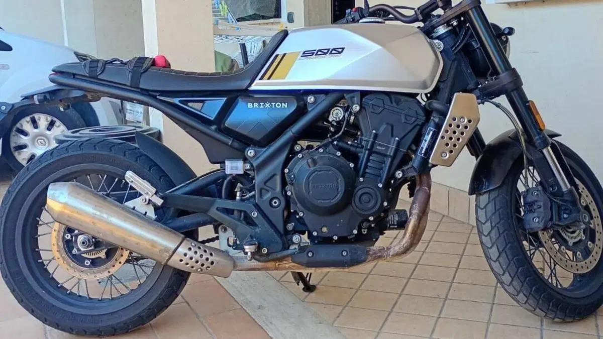 Brixton Motorcycles Crossfire 500 X (2021 - 26)  (2)