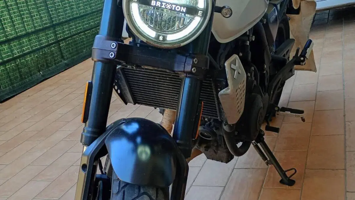 Brixton Motorcycles Crossfire 500 X (2021 - 26)  (4)