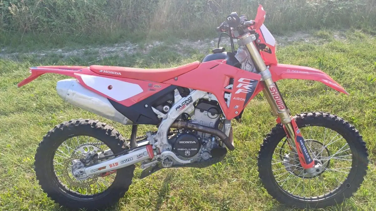 Honda CRF 300RX Enduro Special (2025)  (2)