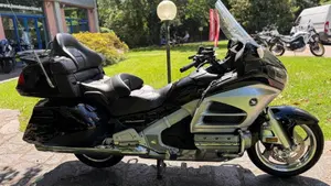 Honda GL 1800 Gold Wing (2012 - 17)  (5)
