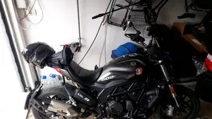 Benelli 502 C (2021 - 25) 