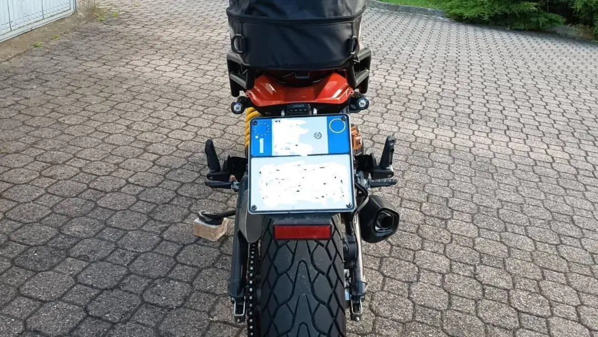 Ducati Scrambler 400 Sixty 2 (2016 - 21)  (2)