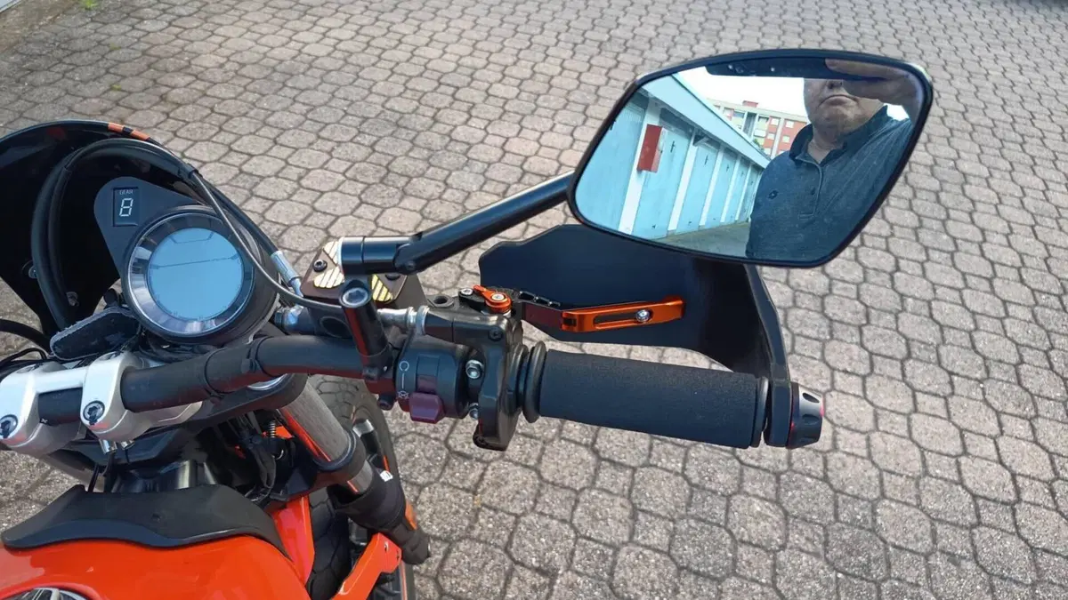 Ducati Scrambler 400 Sixty 2 (2016 - 21)  (8)