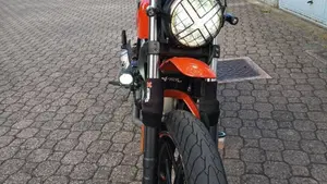 Ducati Scrambler 400 Sixty 2 (2016 - 21)  (12)