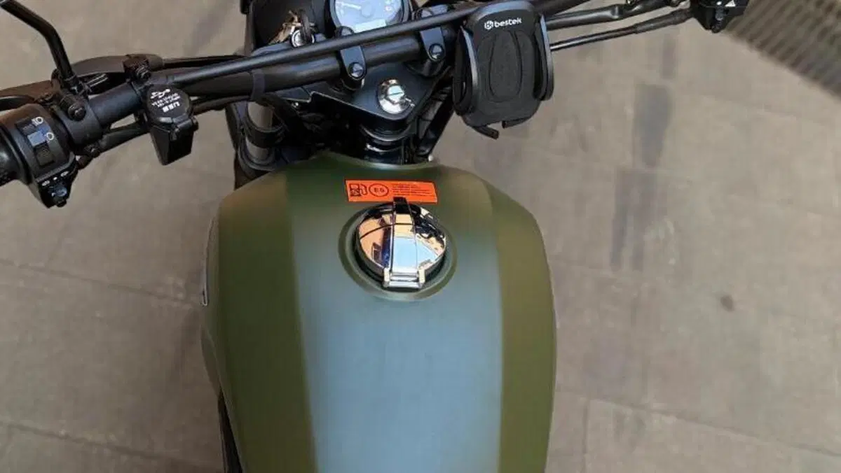 Brixton Motorcycles BX 125 Cromwell (2020)  (2)