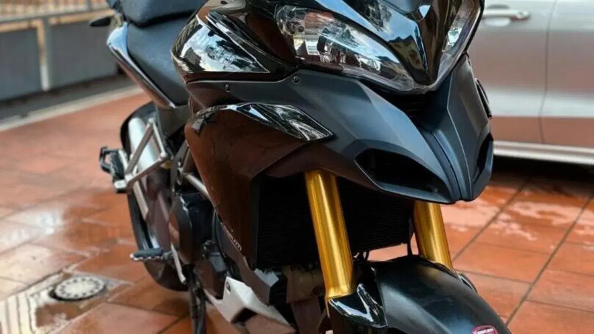 Ducati Multistrada 1200 S Touring (2010 - 12) 