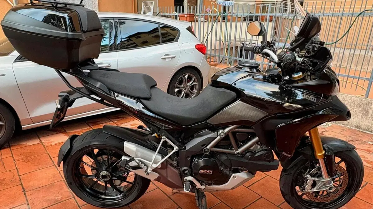 Ducati Multistrada 1200 S Touring (2010 - 12)  (4)