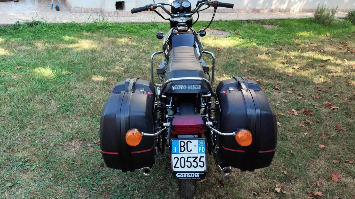 Moto Guzzi V 50 II (1980 - 85)  (4)