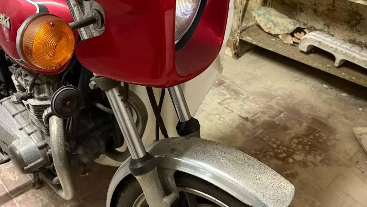 Kawasaki   (7)