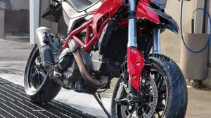 Ducati Hypermotard 821 (2013 - 15) 