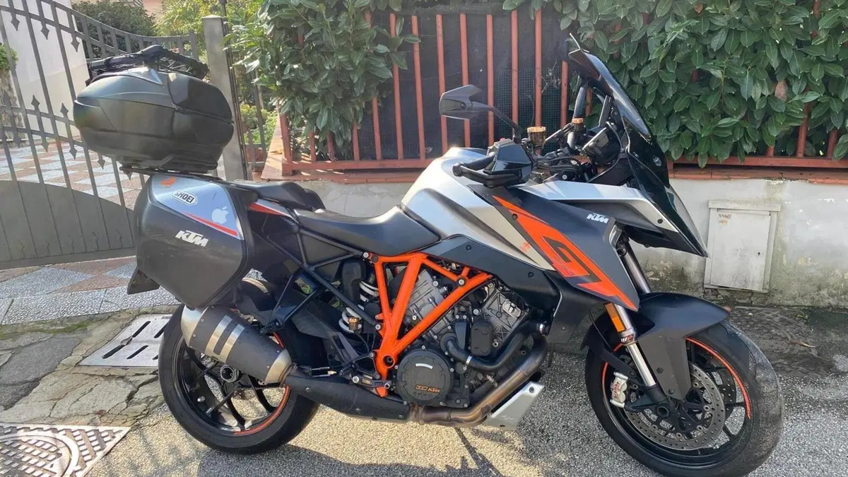 KTM 1290 Super Duke GT ABS (2016 - 18) 