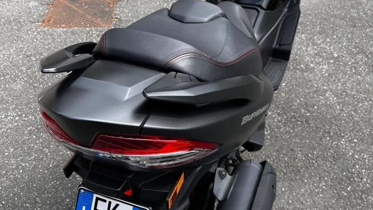 Suzuki Burgman AN 400 (2017 - 20)  (4)