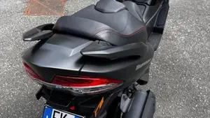 Suzuki Burgman AN 400 (2017 - 20)  (4)