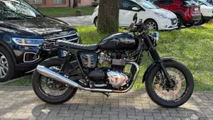 Triumph Thruxton 900 (2004 - 15) 