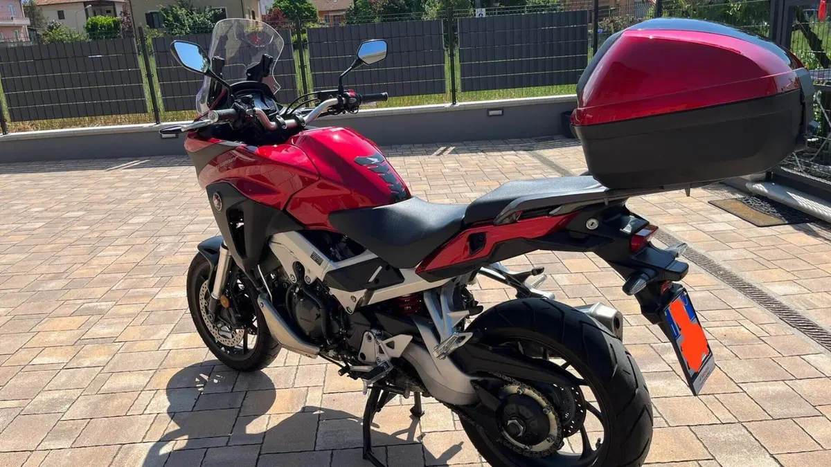 Honda Crossrunner (2017 - 20)  (2)