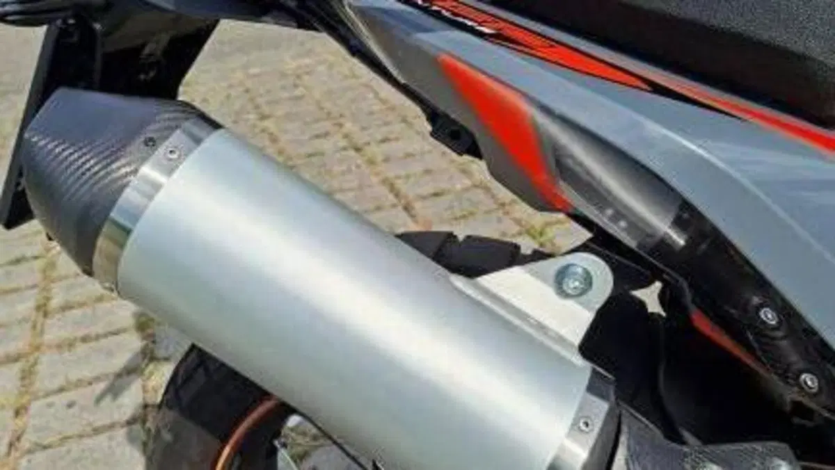 KTM 890 Adventure (2023 - 26)  (3)