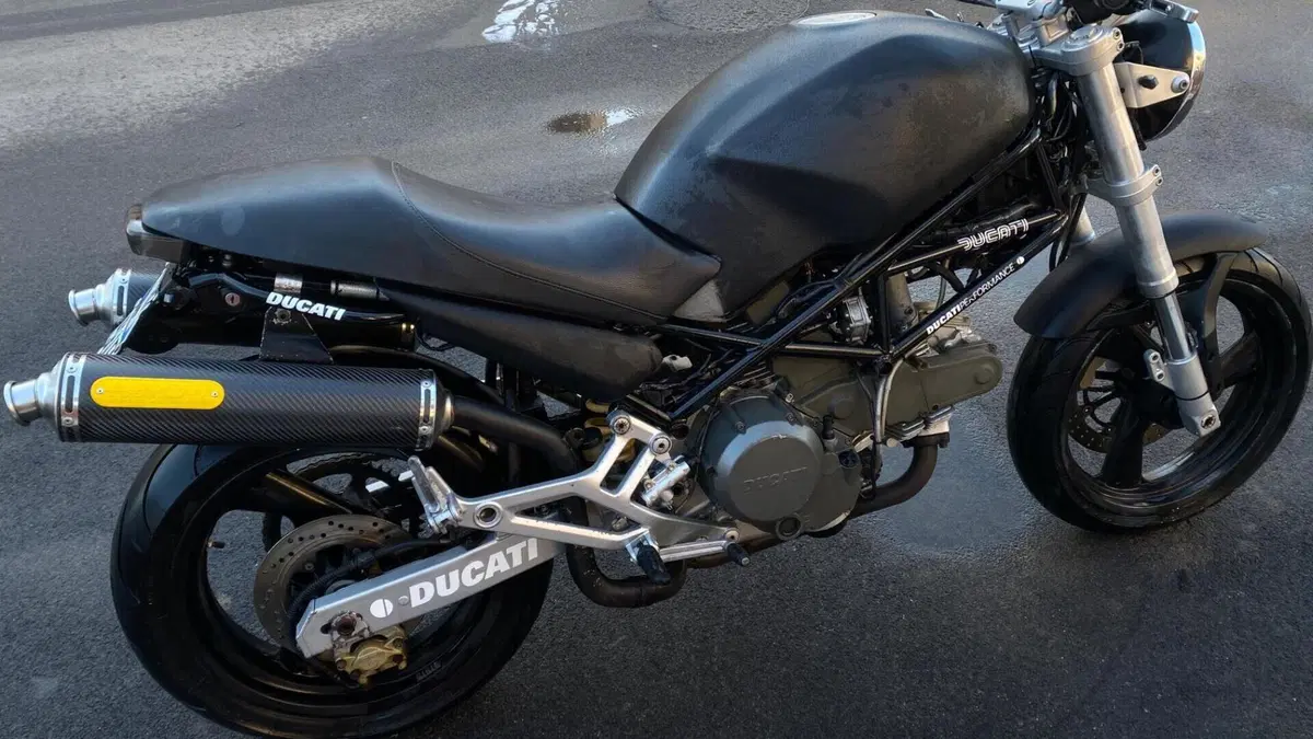 Ducati Monster 600 (1994 - 02)  (2)
