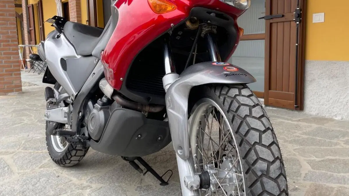 Aprilia Pegaso 650 IE (2003 - 04)  (8)