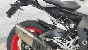 Yamaha MT-10 (2017 - 20)  (4)