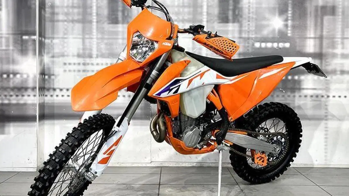 KTM 500 EXC-F (2023)  (7)