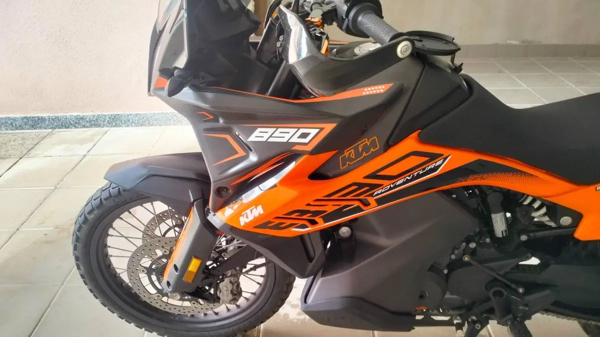 KTM 890 Adventure (2022)  (4)