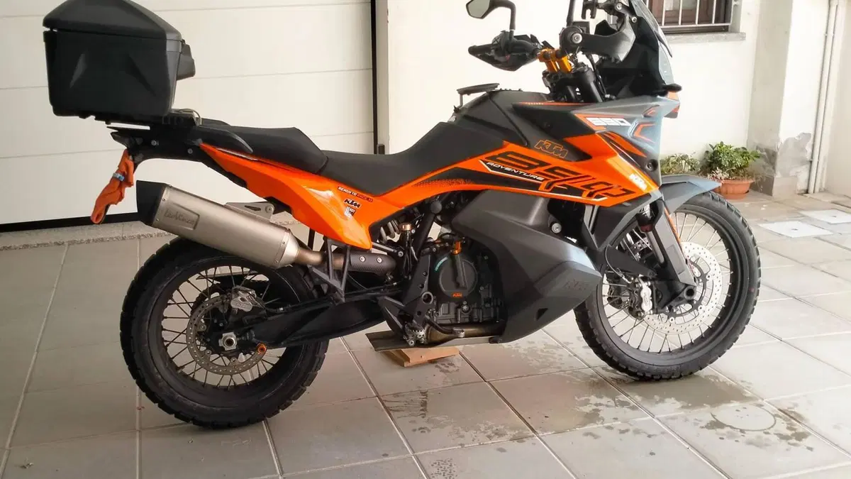 KTM 890 Adventure (2022)  (6)