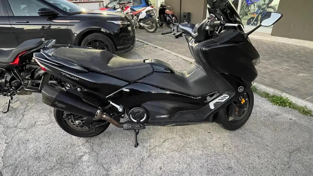 Yamaha T-Max 530 SX Sport Edition (2018 - 19)  (3)