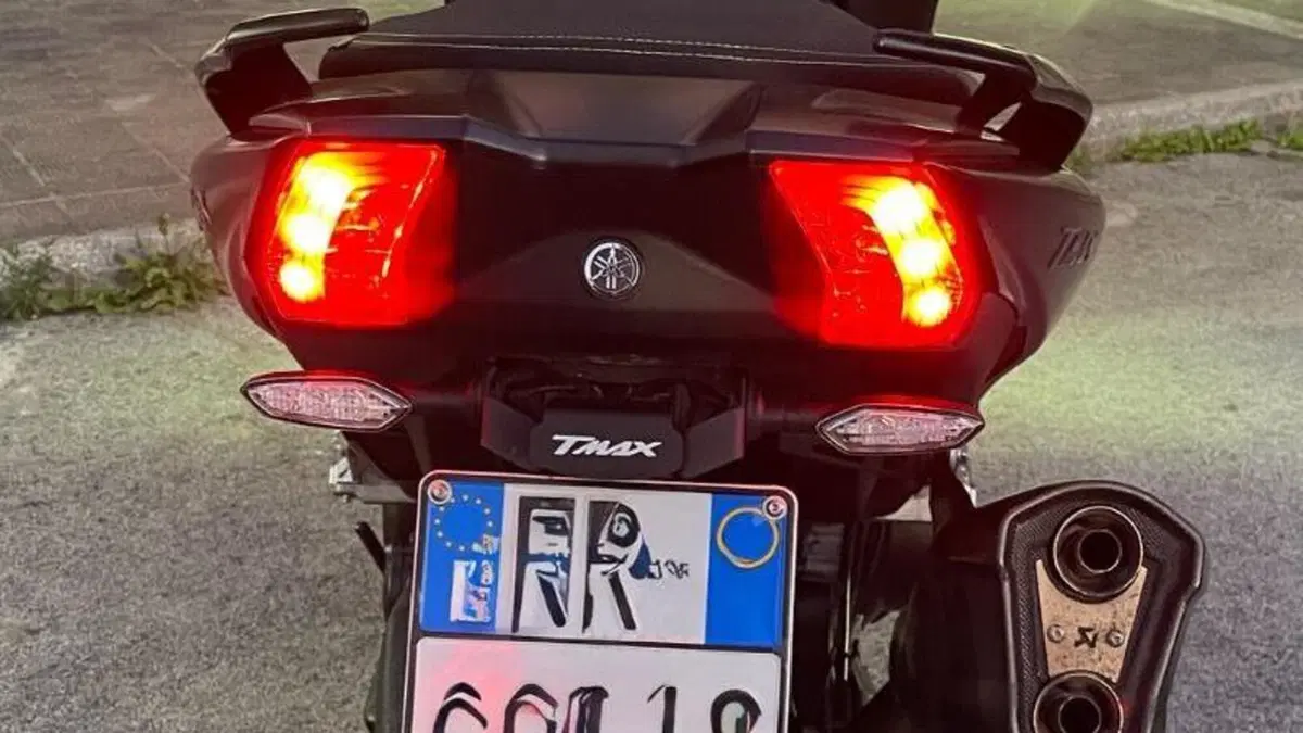 Yamaha T-Max 530 SX Sport Edition (2018 - 19)  (5)