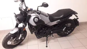 Benelli Leoncino 500 Trail (2021 - 26)  (3)