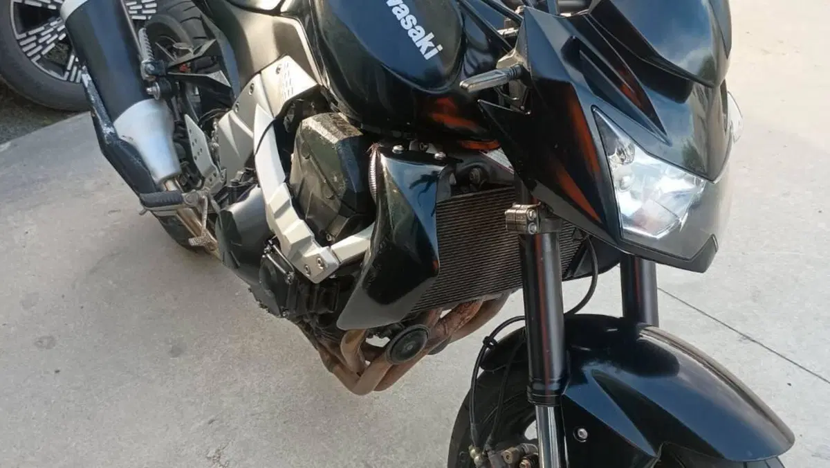 Kawasaki Z 750 (2007 - 14) 