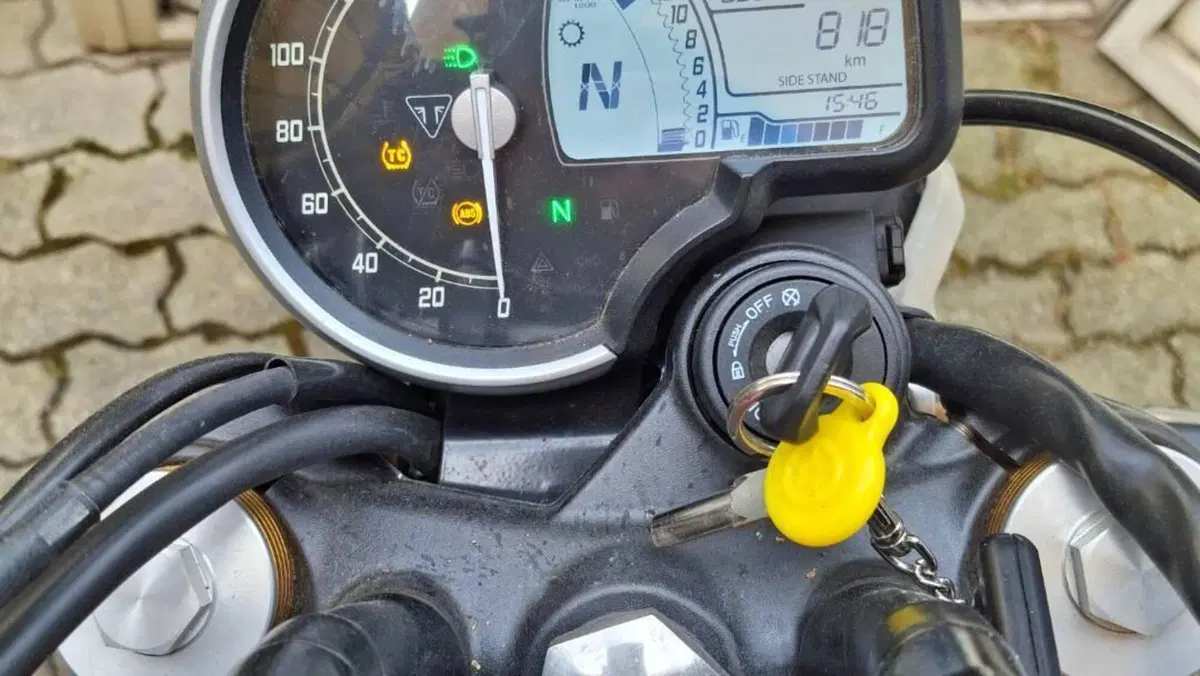 Triumph Speed 400 (2024 - 26) 