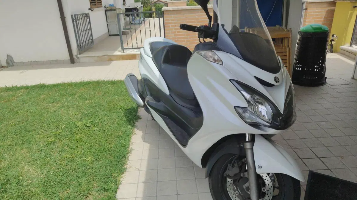 Yamaha Majesty 400 (2009 - 14)  (3)