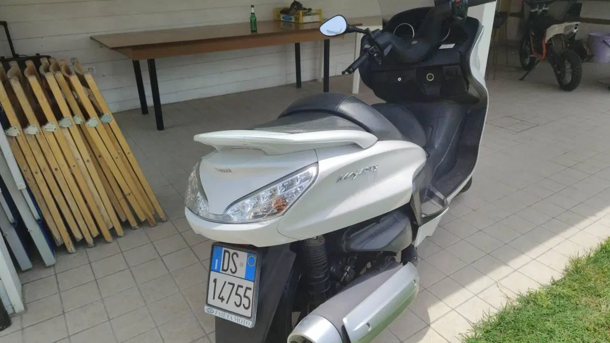Yamaha Majesty 400 (2009 - 14)  (4)