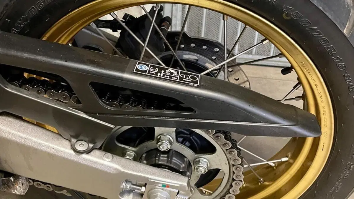 Honda Africa Twin CRF 1000L Adventure Sports DCT (2018 - 19)  (15)