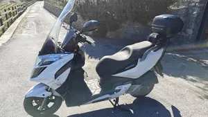 Kymco G-Dink 300i (2011 - 17)  (2)