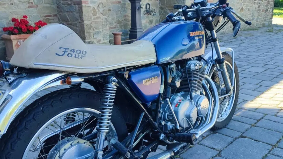 Honda  