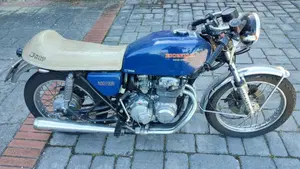 Honda   (4)