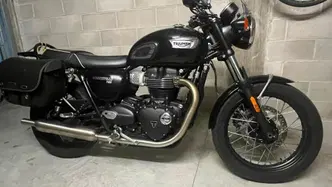 Triumph Bonneville T100 (2021 - 25) usata