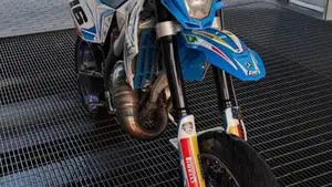 Tm Moto EN 125 (2017)  (4)