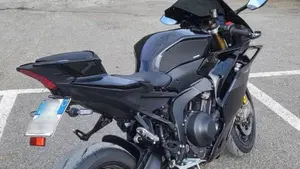 Yamaha YZF R9 (2025 - 26)  (3)