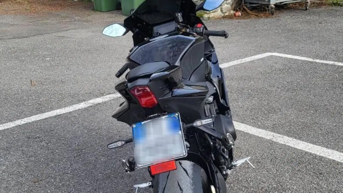 Yamaha YZF R9 (2025 - 26)  (4)