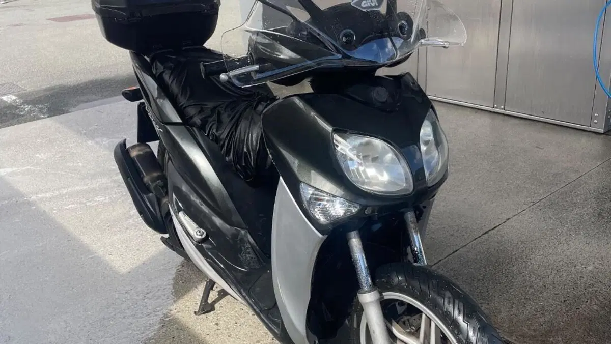 Yamaha Xenter 125 (2011 - 14)  (7)