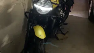 Moto Guzzi V7 850 Stone Special Abs (2021)  (3)